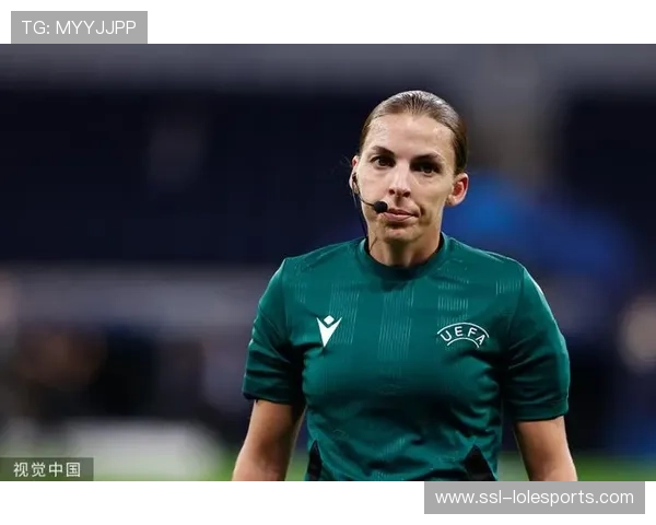 法甲裁判心理压力调研：误判对职业影响评估